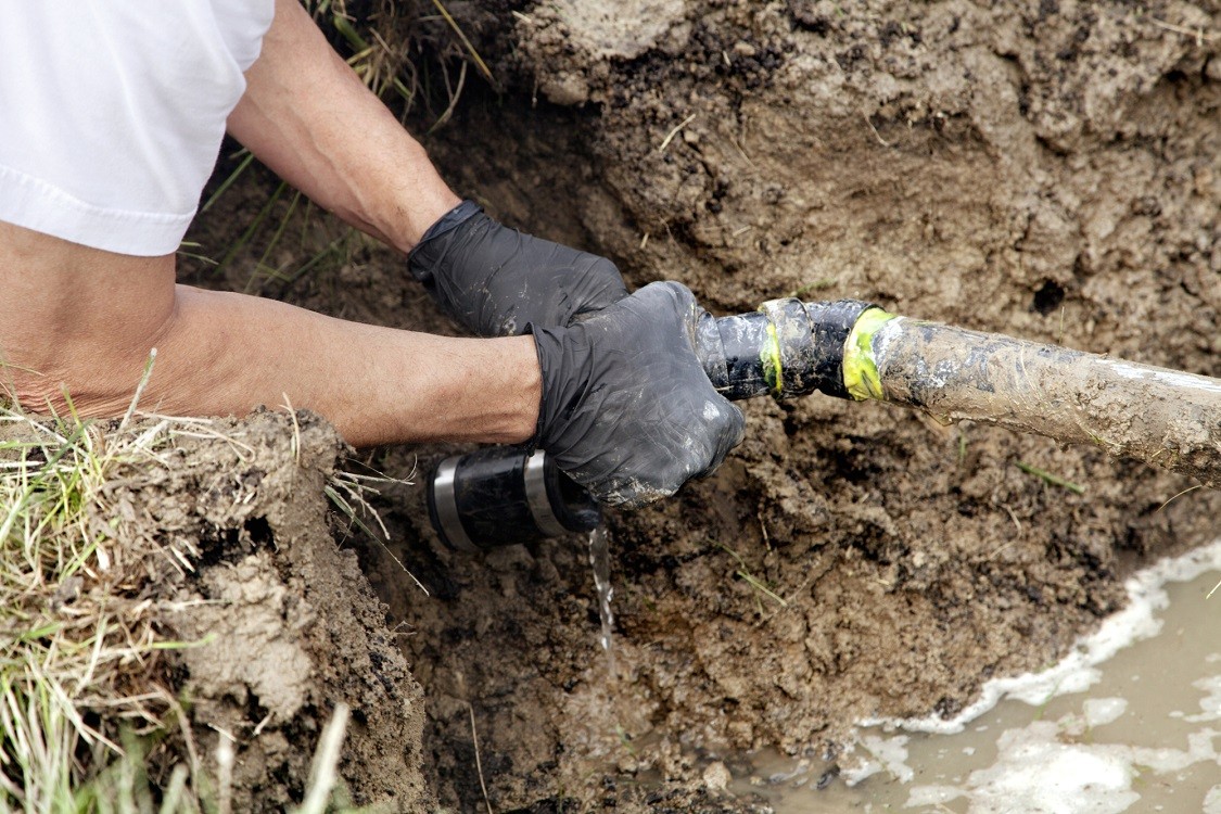 Sewer Line Repair - Metro Septic Tank Installation & Repair Group of Cypress