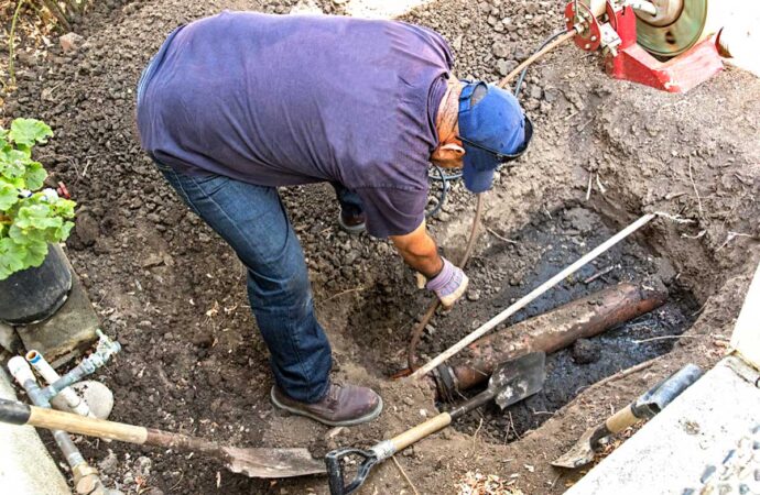 Sewer Line Replacement - Metro Septic Tank Installation & Repair Group of Cypress